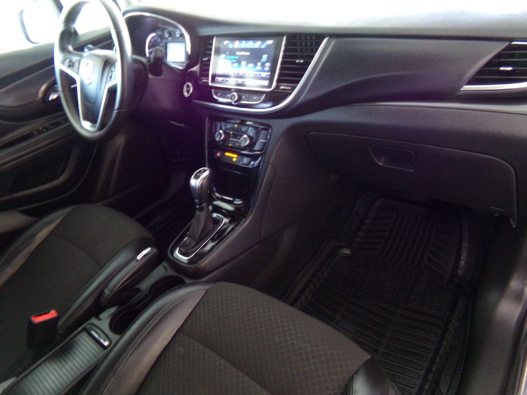 2018 Buick Enclave Image 27