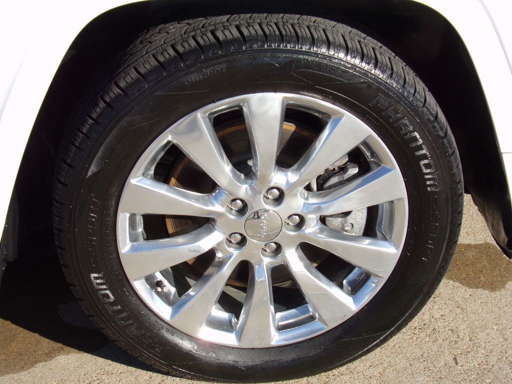 2016 Jeep Cherokee Image 8