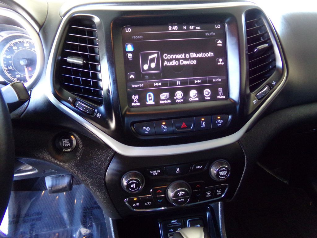 2016 Jeep Cherokee Image 14