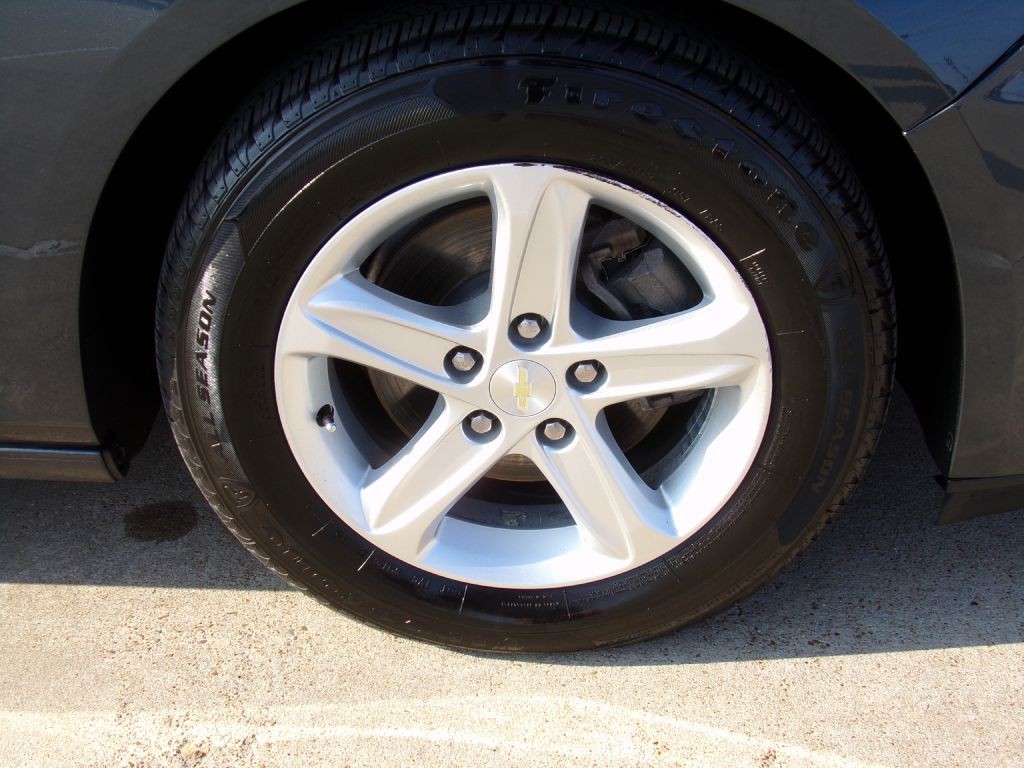 2020 Chevrolet Malibu Image 8