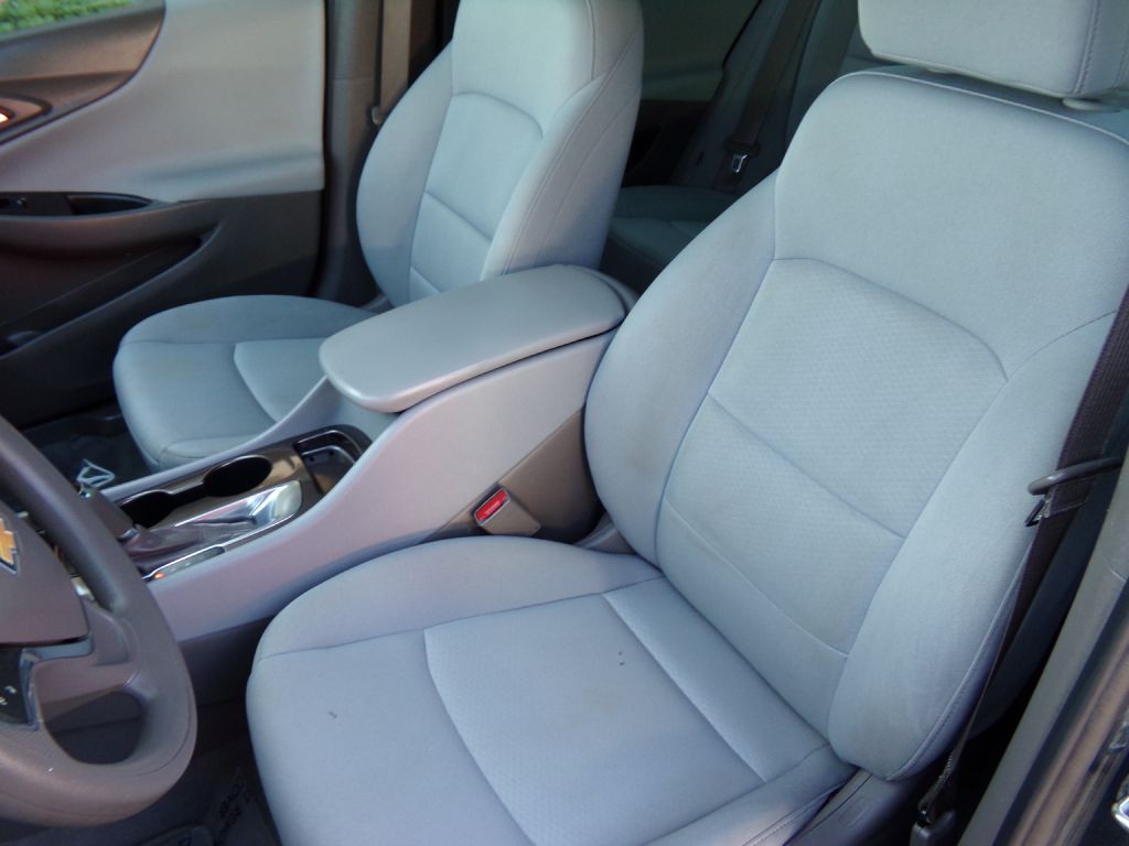 2020 Chevrolet Malibu Image 12