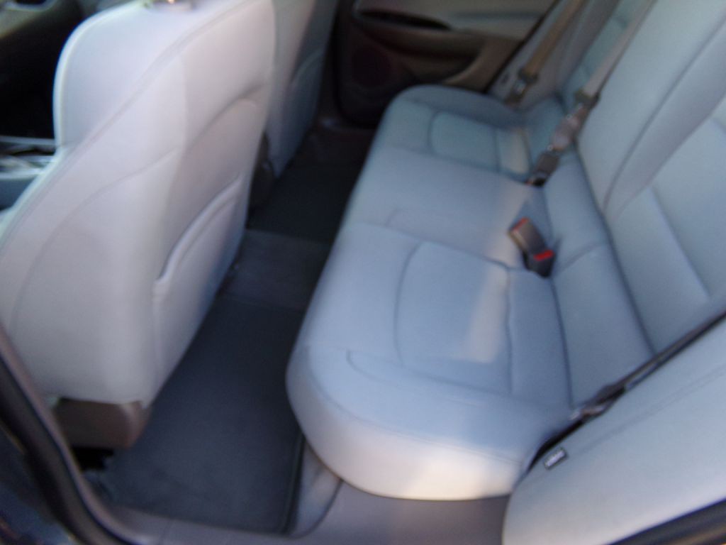 2020 Chevrolet Malibu Image 17