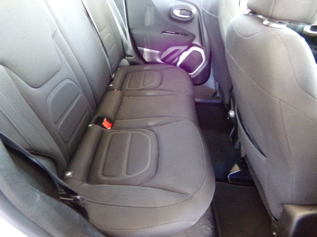 2018 Jeep Renegade Image 21