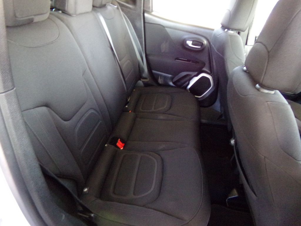 2018 Jeep Renegade Image 22