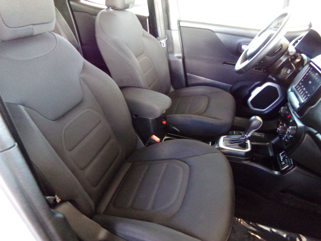 2018 Jeep Renegade Image 25