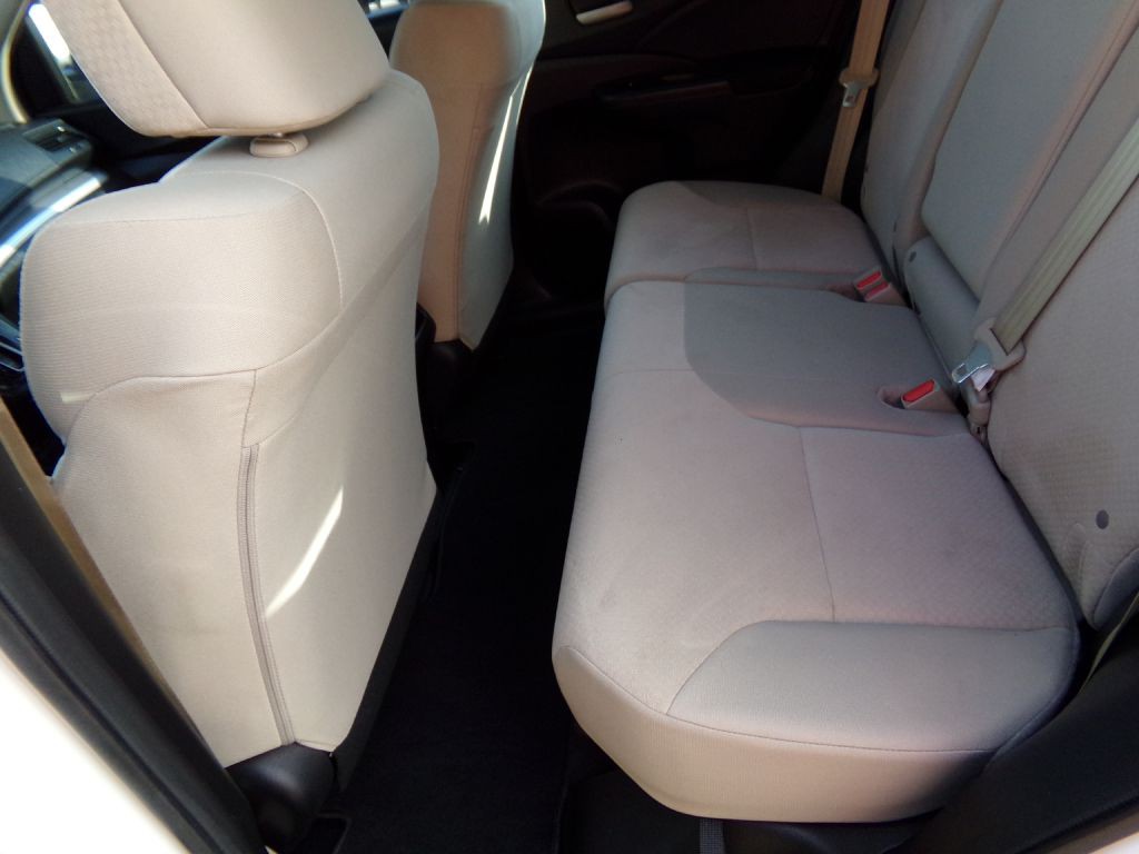 2015 Honda CR-V Image 14