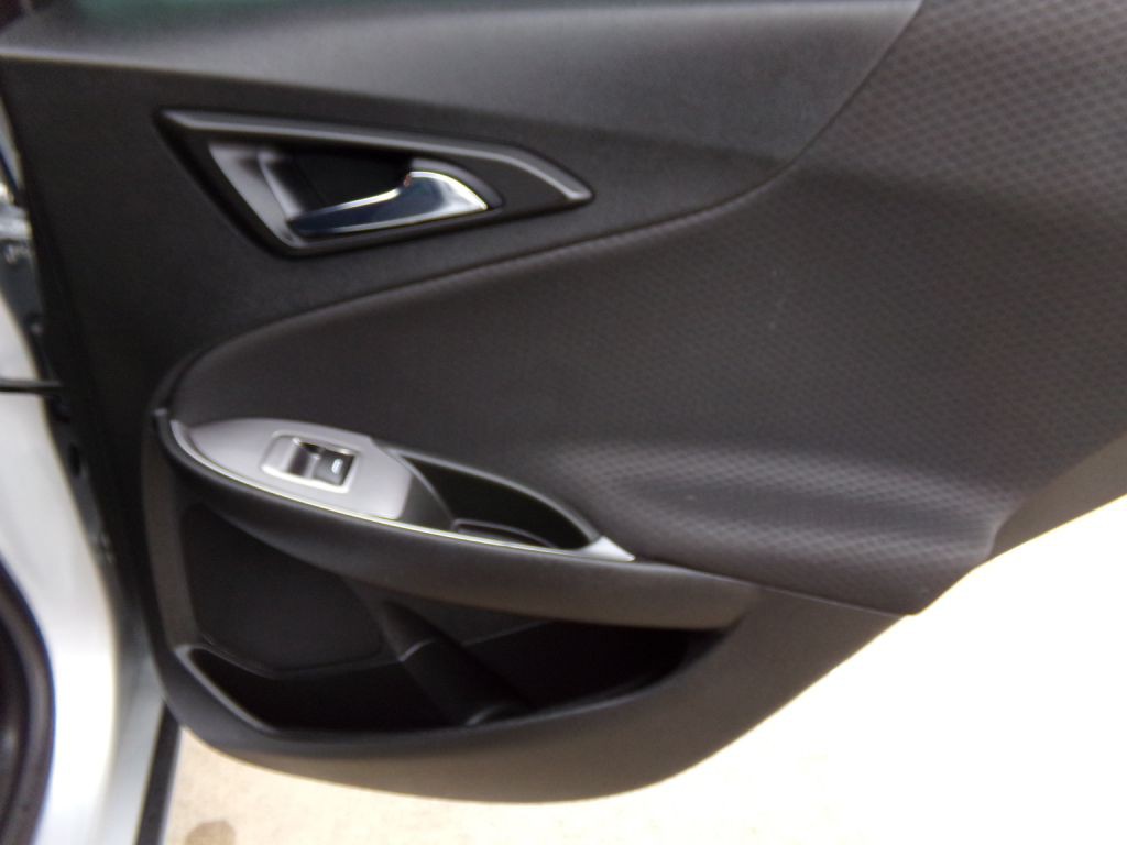 2020 Chevrolet Malibu Image 22