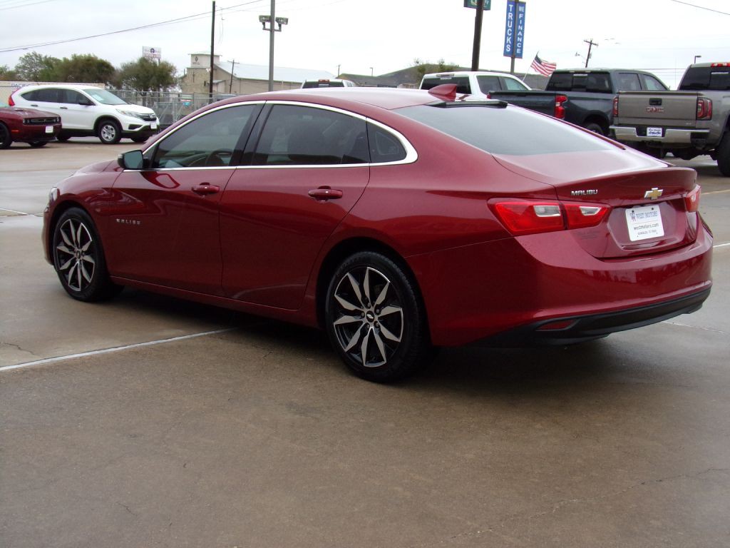 2018 Chevrolet Malibu Image 5