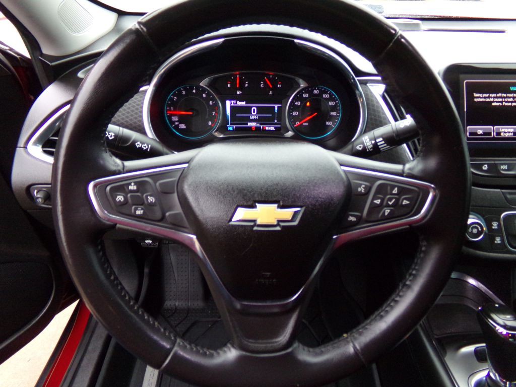 2018 Chevrolet Malibu Image 13