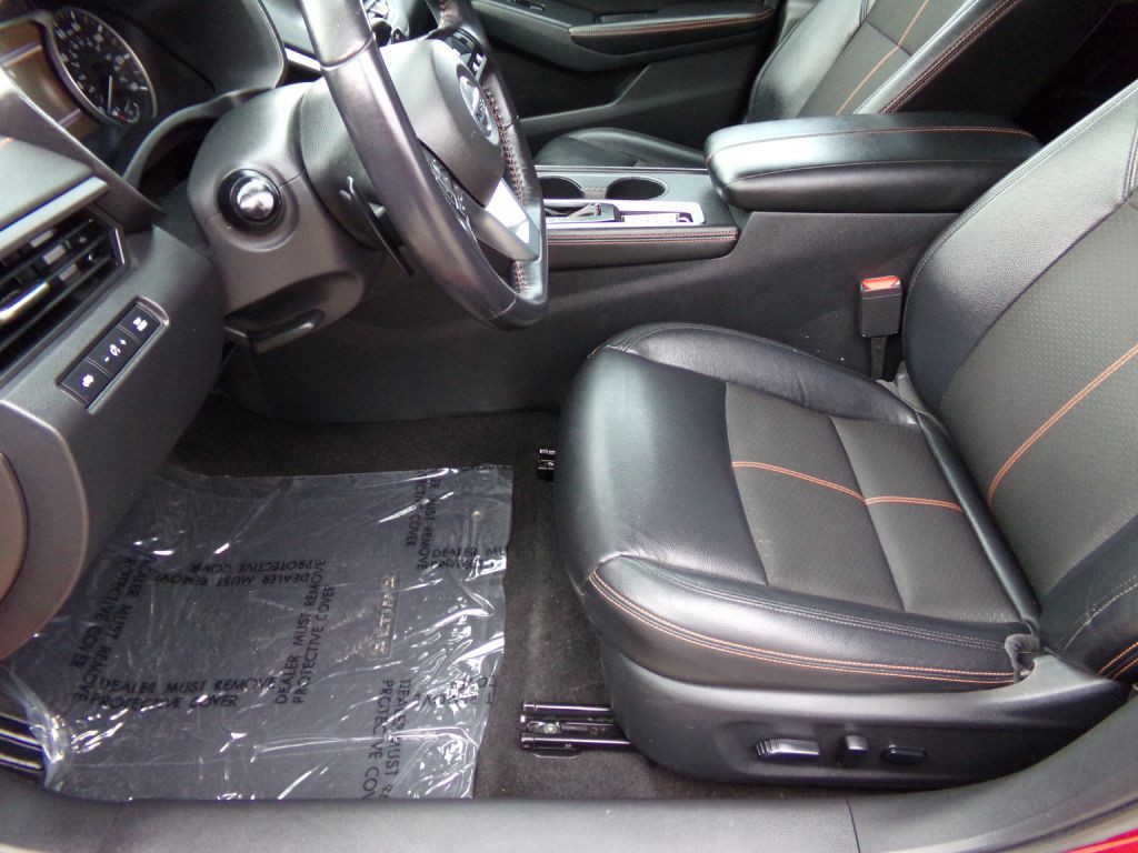 2021 Nissan Altima Image 11