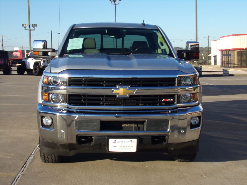 2015 Chevrolet Silverado 1500 Image 3