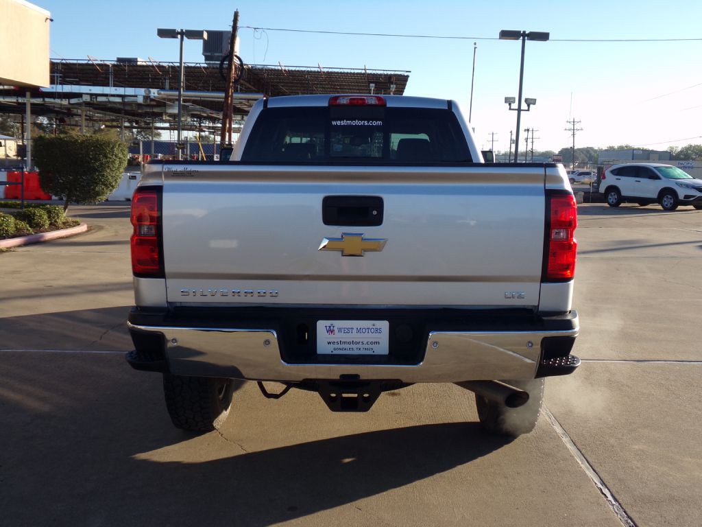 2015 Chevrolet Silverado 1500 Image 6