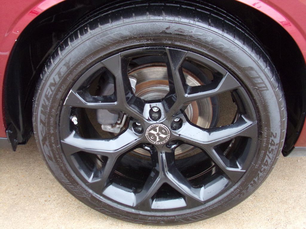 2021 Dodge Challenger Image 8