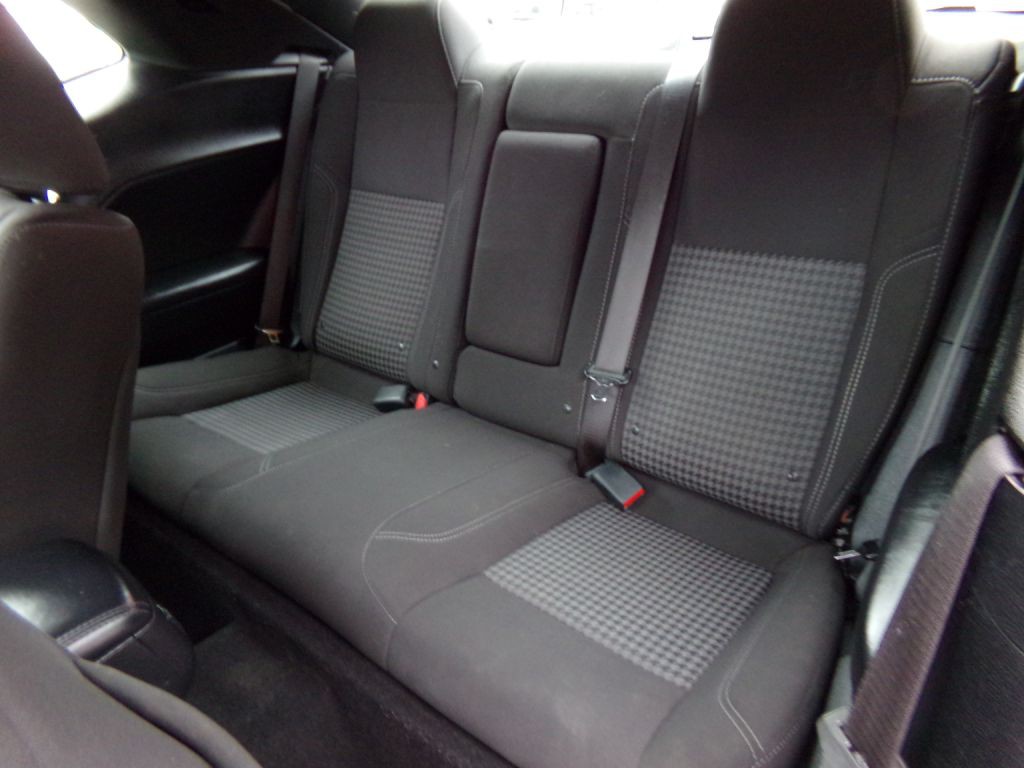 2021 Dodge Challenger Image 16