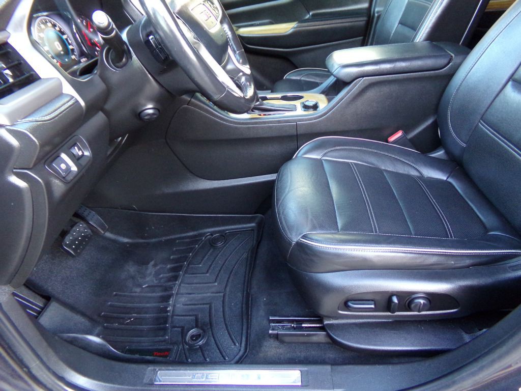 2019 GMC Acadia Image 11