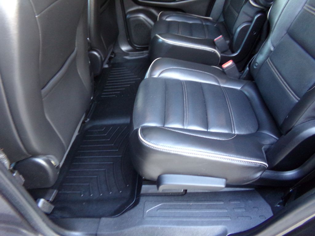 2019 GMC Acadia Image 18