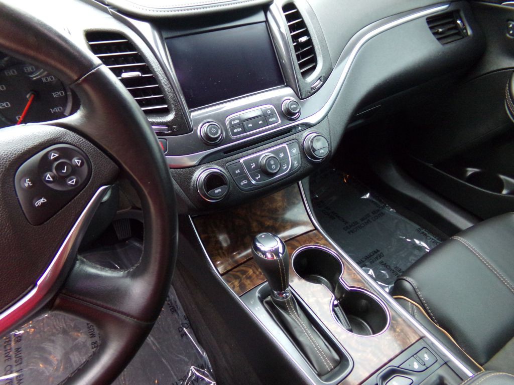 2015 Chevrolet Impala Image 15