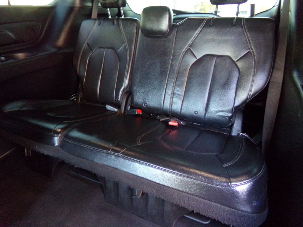 2019 Chrysler Pacifica Image 20