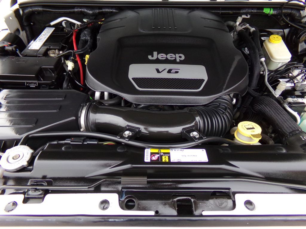 2016 Jeep Wrangler Unlimited Image 25