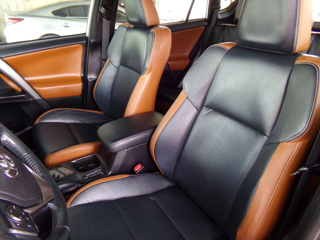 2016 Toyota Rav4 Image 12