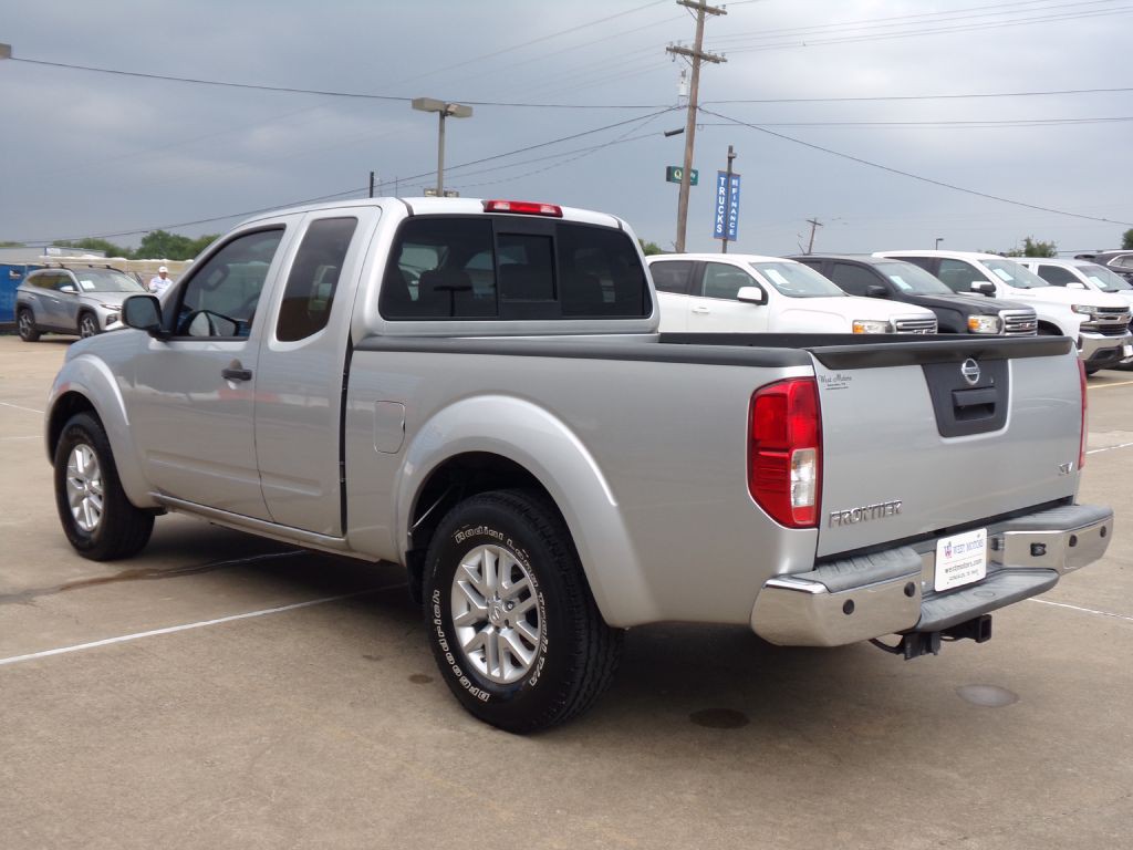 2015 Nissan Frontier Image 5