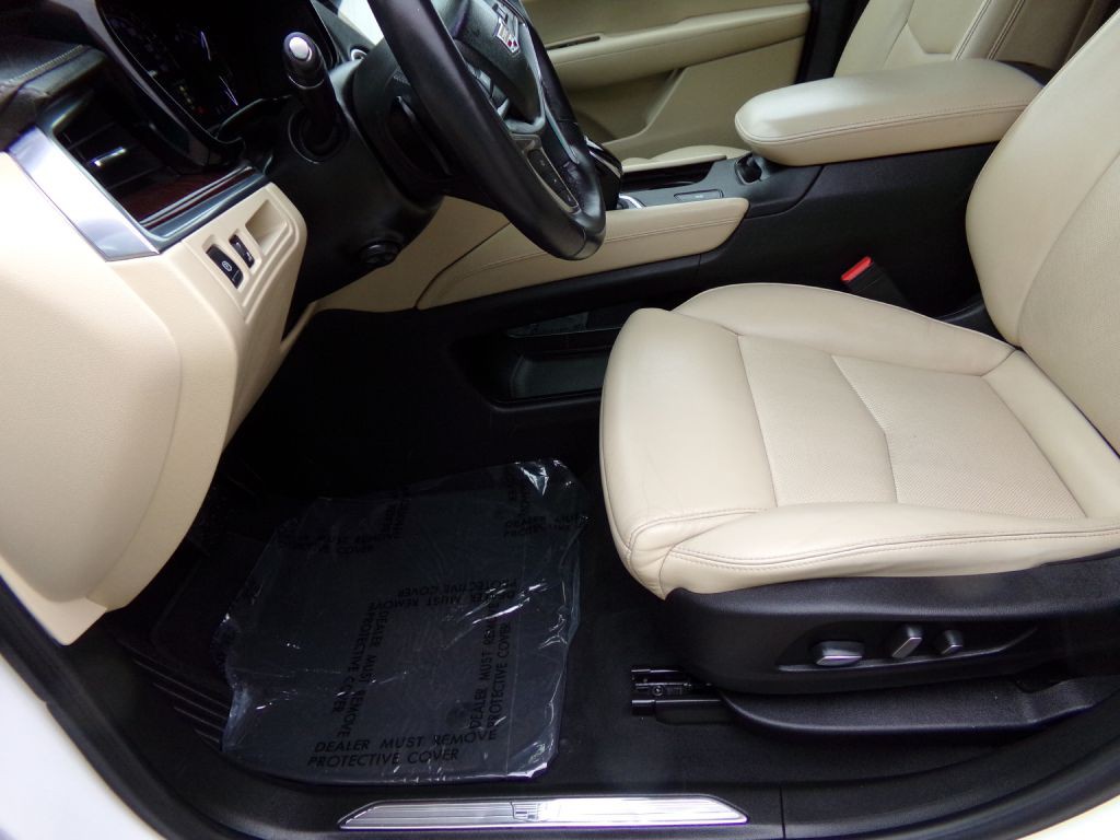 2018 Cadillac XT5 Image 10