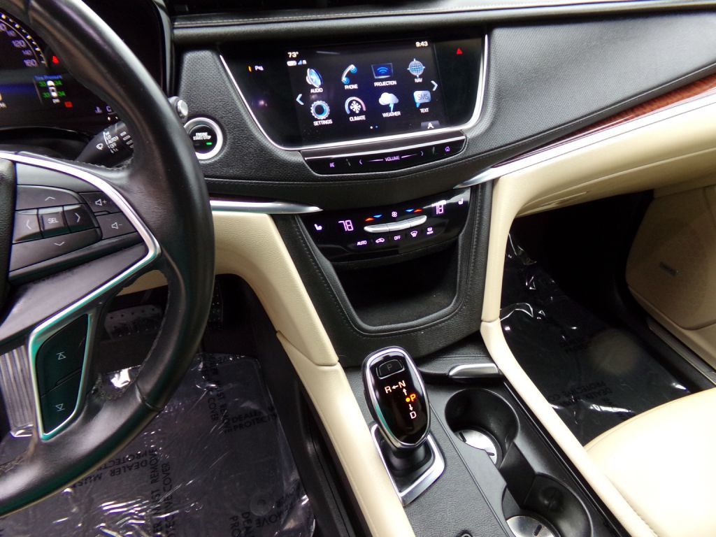 2018 Cadillac XT5 Image 13