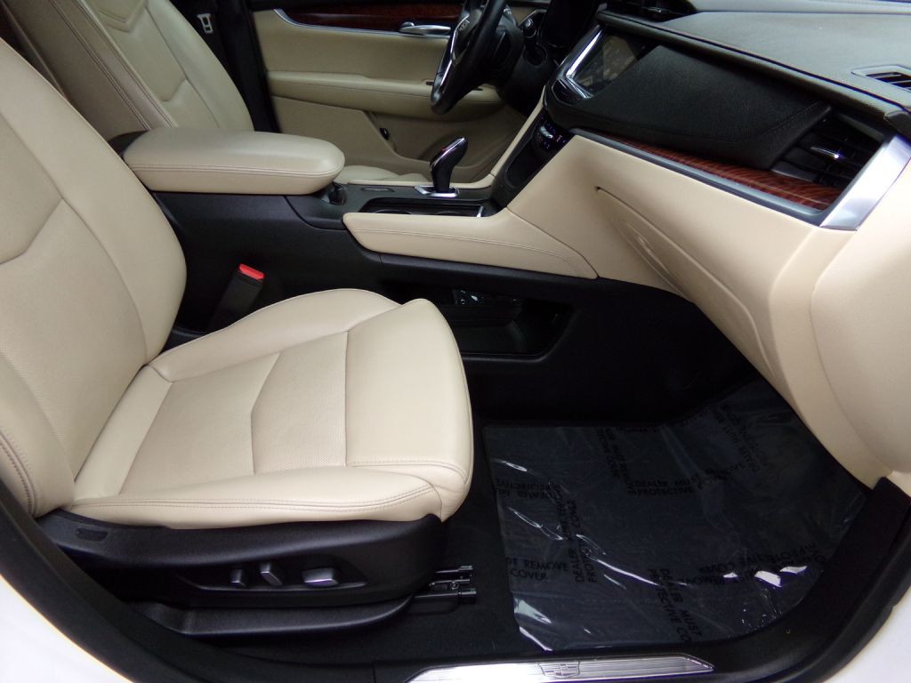 2018 Cadillac XT5 Image 21