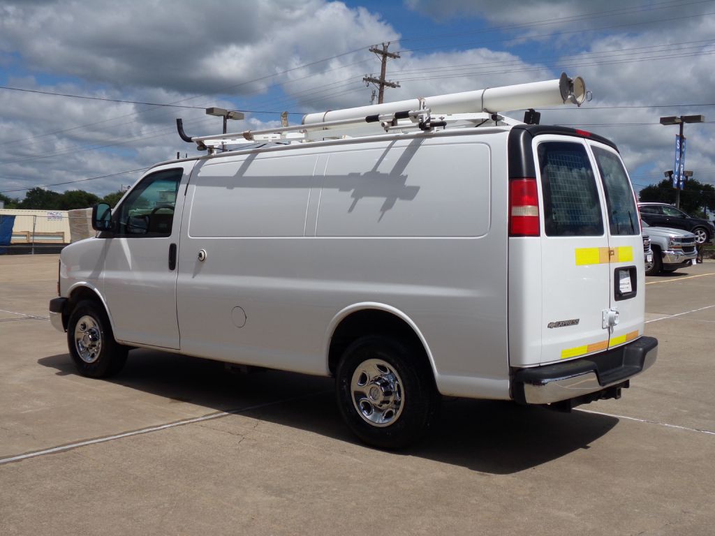 2014 Chevrolet Express Image 5