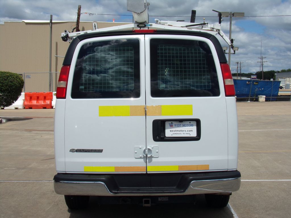 2014 Chevrolet Express Image 6