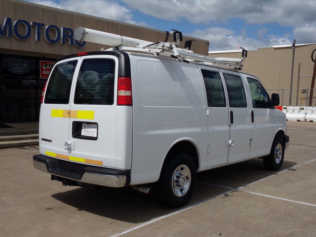 2014 Chevrolet Express Image 7