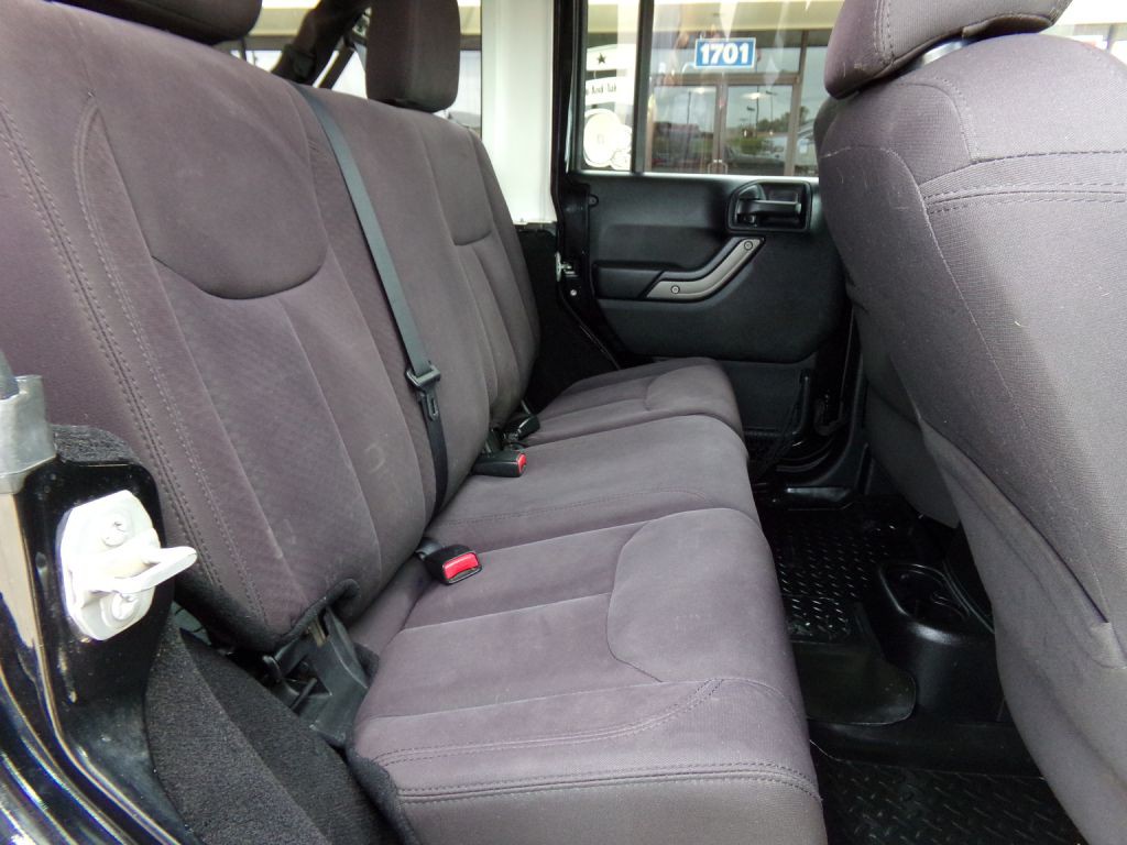 2015 Jeep Wrangler Unlimited Image 22