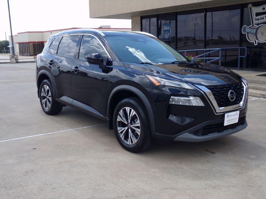 2021 Nissan Rogue Image 1