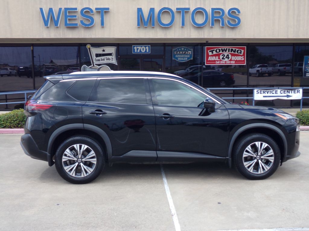 2021 Nissan Rogue Image 2