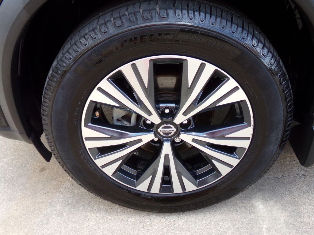 2021 Nissan Rogue Image 8