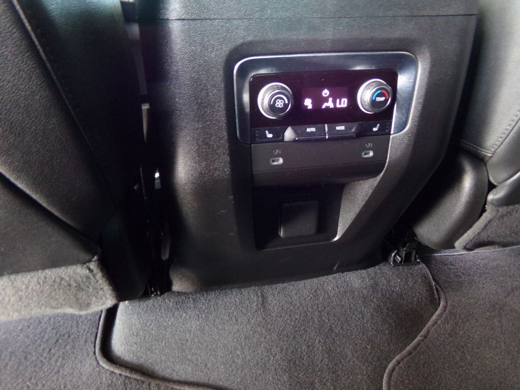 2022 Chevrolet Tahoe Image 20