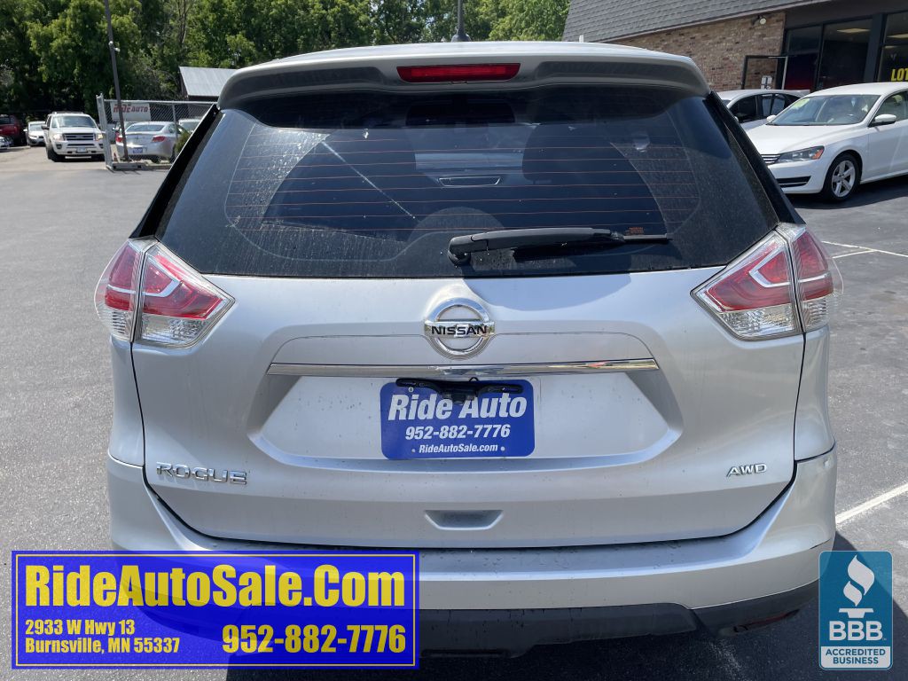 2015 Nissan Rogue Image 6