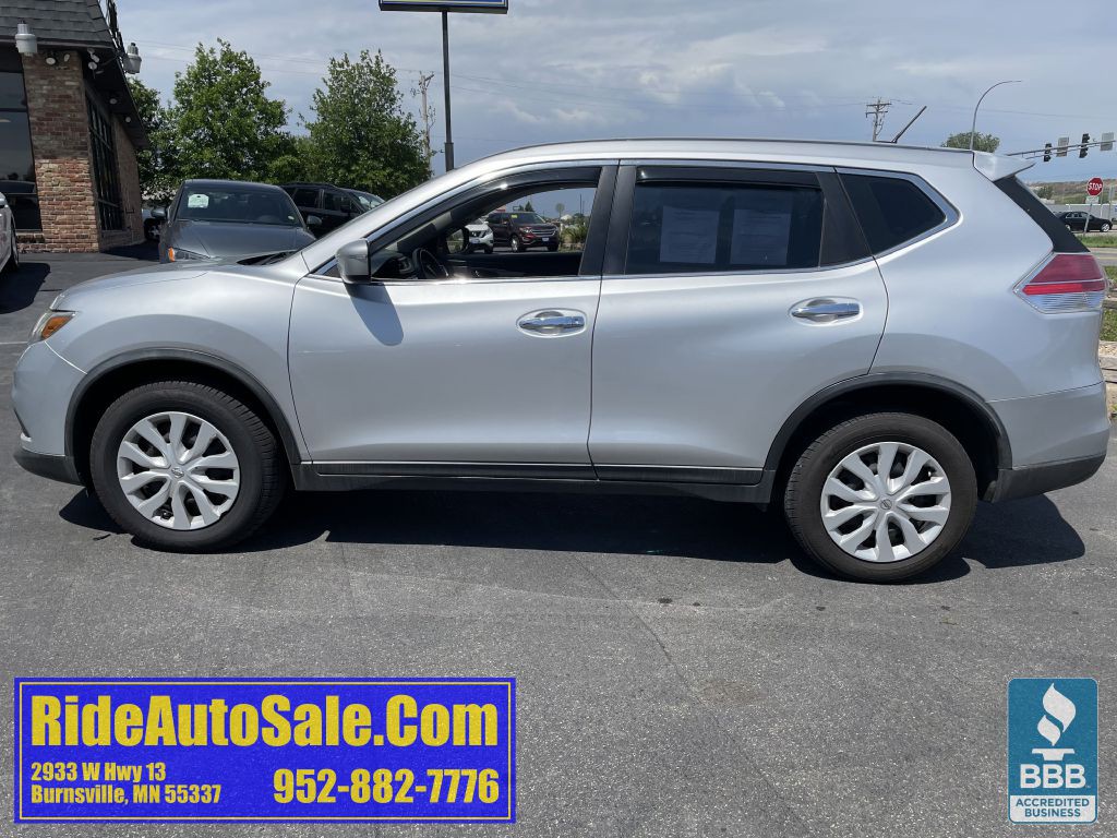 2015 Nissan Rogue Image 8