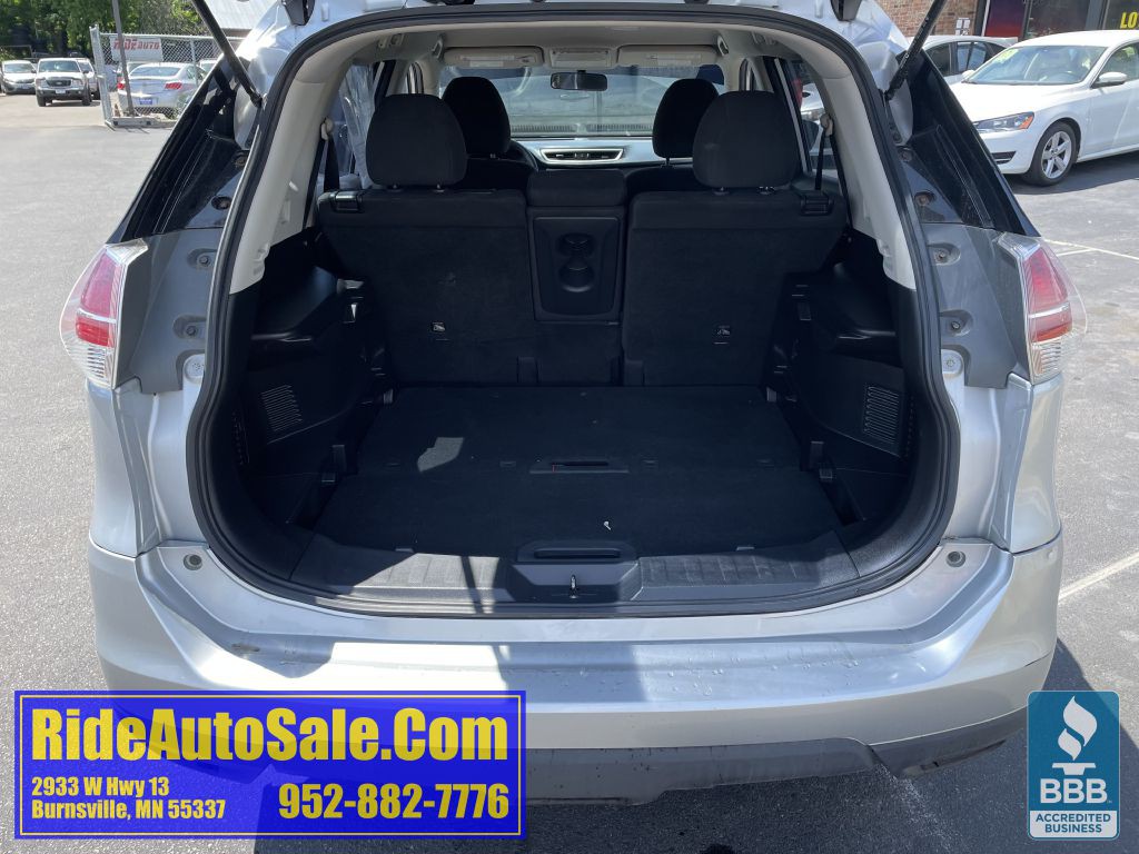 2015 Nissan Rogue Image 17