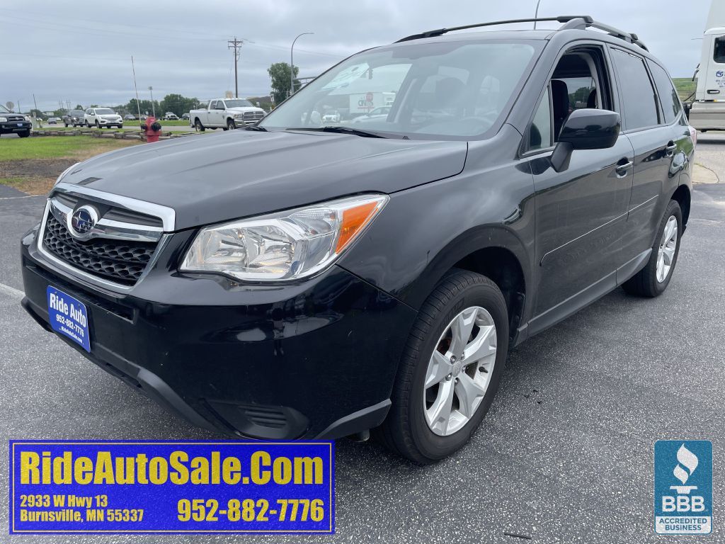 2014 Subaru Forester Image 1
