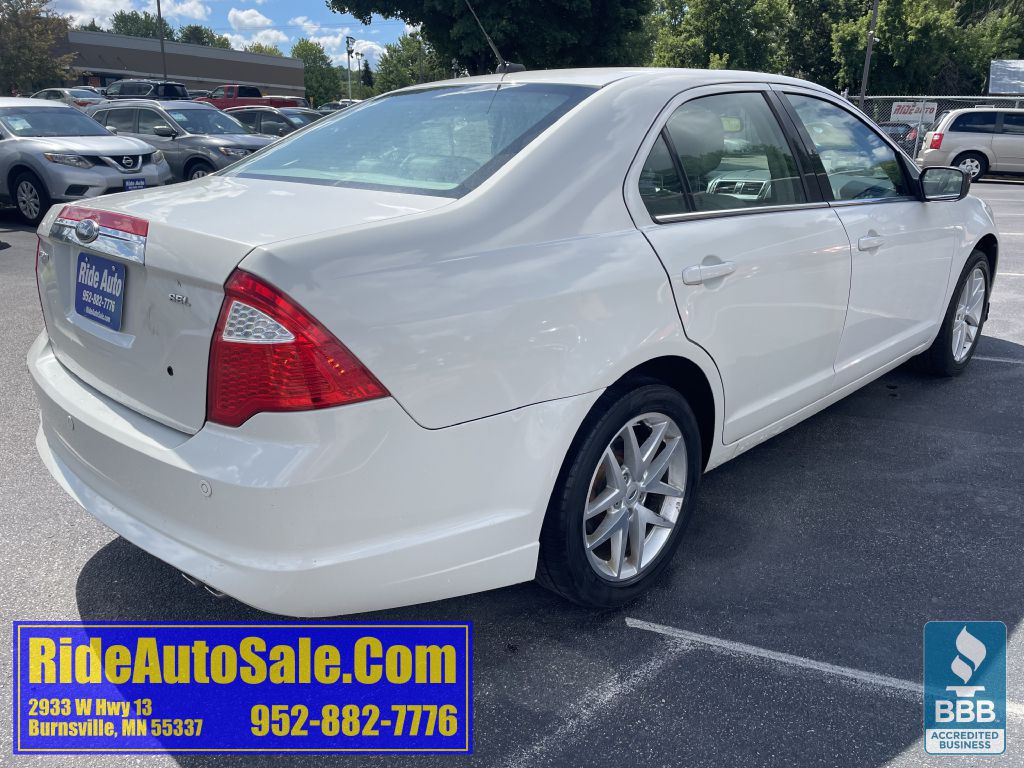2010 Ford Fusion Image 5