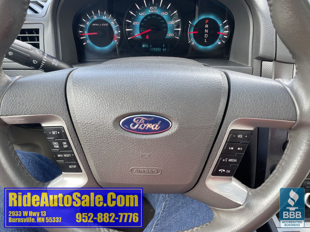 2010 Ford Fusion Image 17