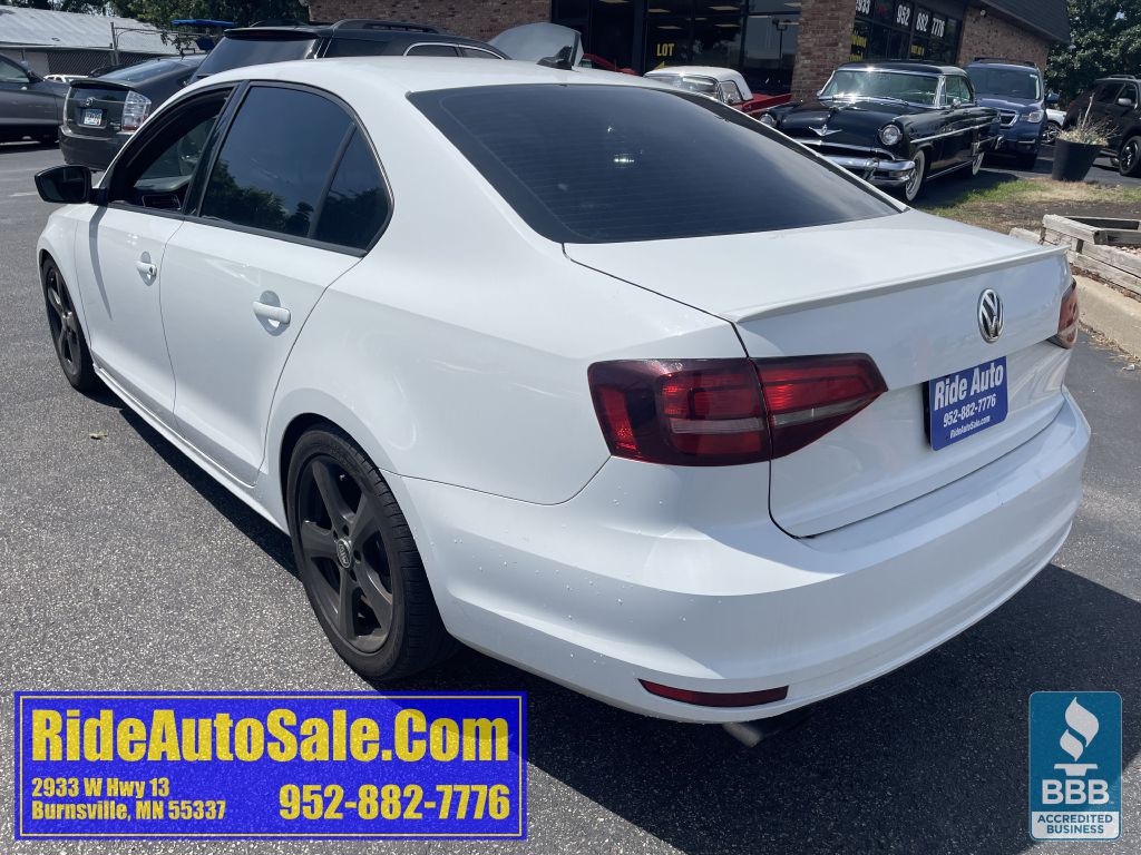 2016 Volkswagen Jetta Image 7