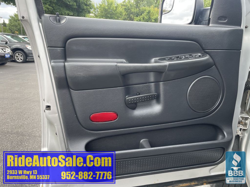 2003 Dodge Ram 2500 Image 9
