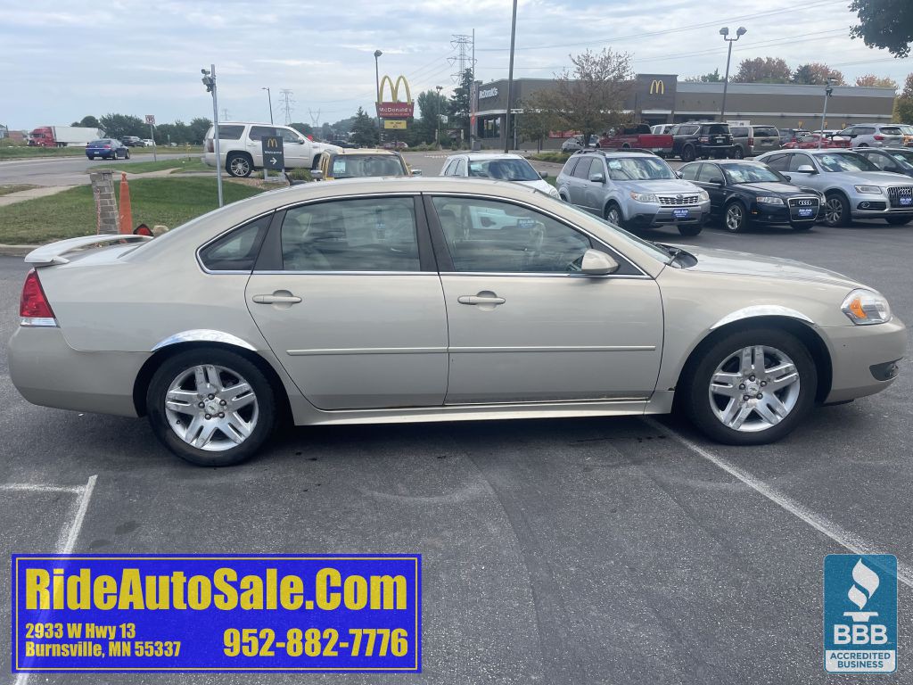 2011 Chevrolet Impala Image 4