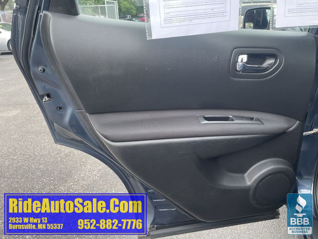 2014 Nissan Rogue Image 11