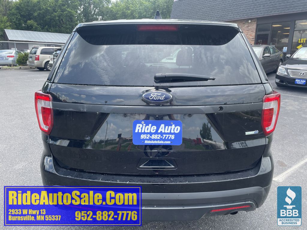 2017 Ford Explorer Image 6