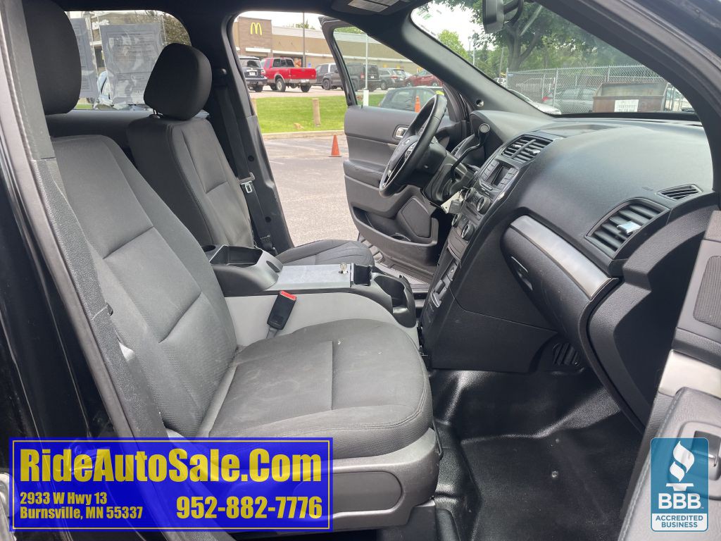 2017 Ford Explorer Image 14