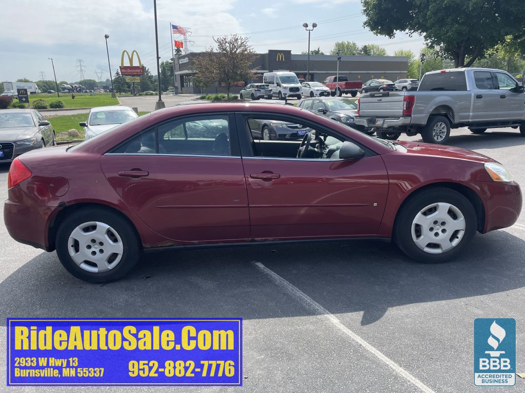 2008 Pontiac G6 Image 4