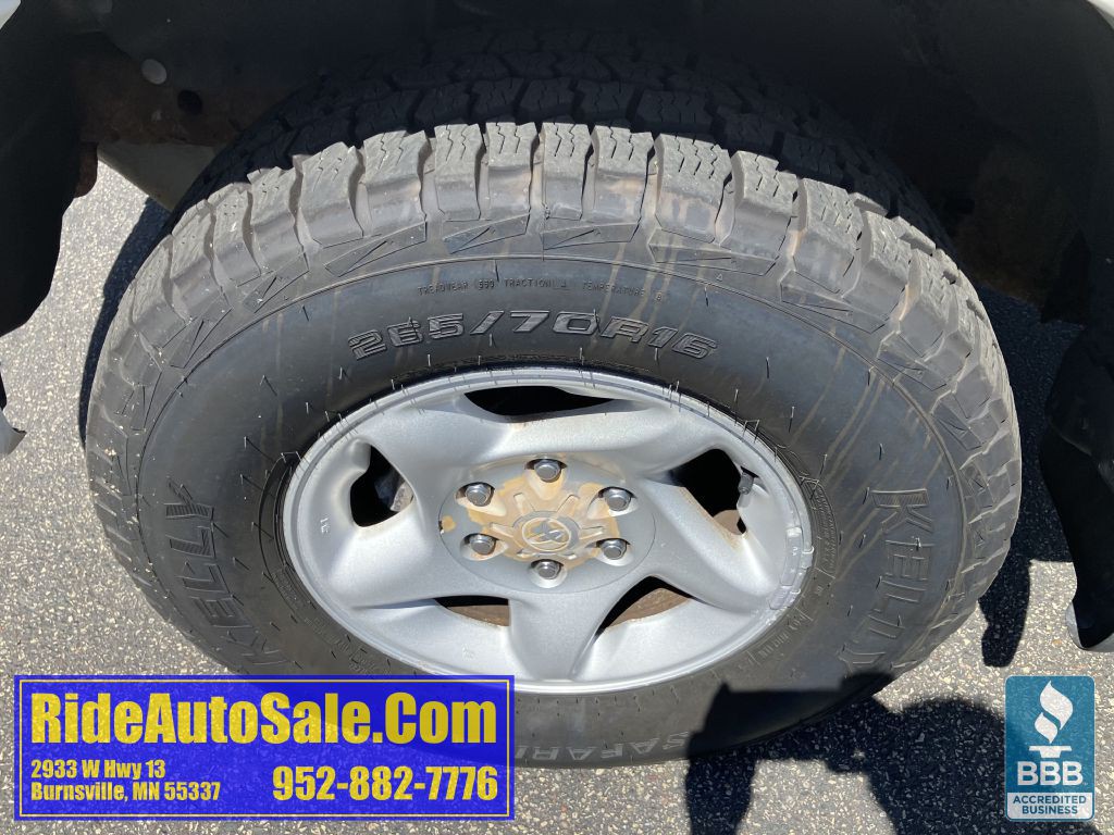 2004 Toyota Tundra Image 22